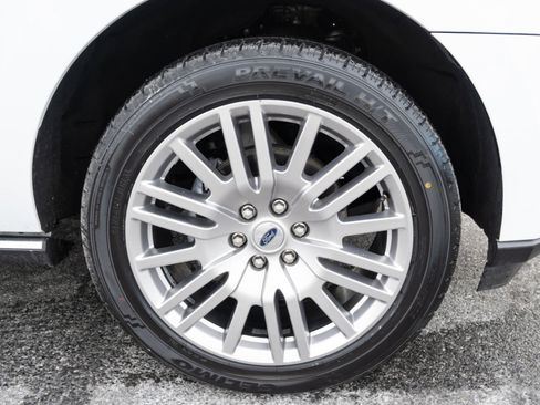 Used 2024 Ford Expedition Limited image 14