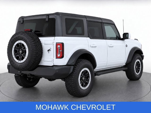 Used 2024 Ford Bronco Outer Banks w/ Sasquatch Package AWD/4WD image 5