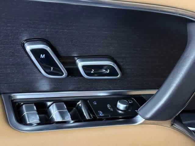 Used 2023 Land Rover Range Rover Long Wheelbase Autobiography AWD/4WD image 13