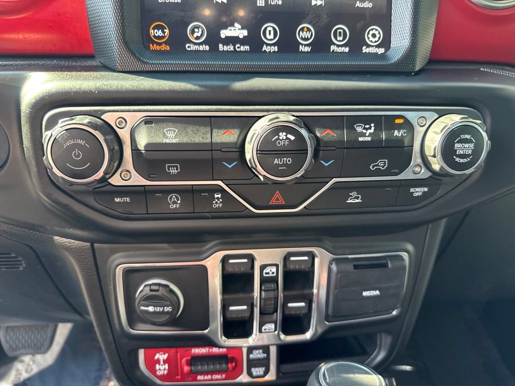 Used 2023 Jeep Gladiator Rubicon w/ LED Lighting Group AWD/4WD image 46