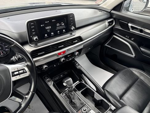 Used 2020 Kia Telluride S w/ S 8 Passenger Seating Package AWD/4WD image 23
