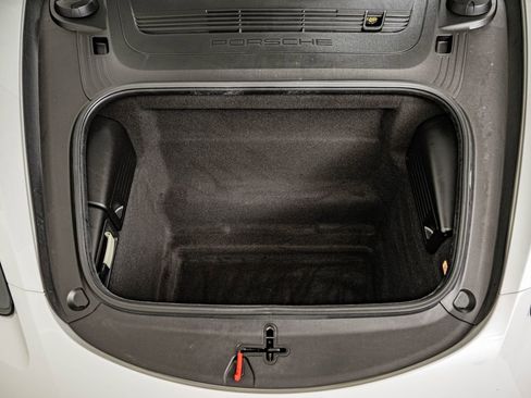 Certified 2019 Porsche 718 Boxster image 48