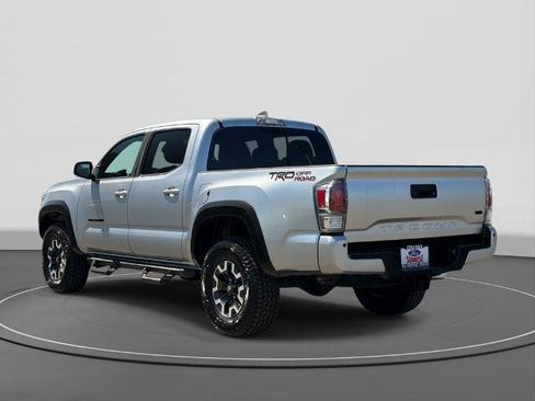 Used 2022 Toyota Tacoma TRD Off-Road w/ Technology Package RWD image 7