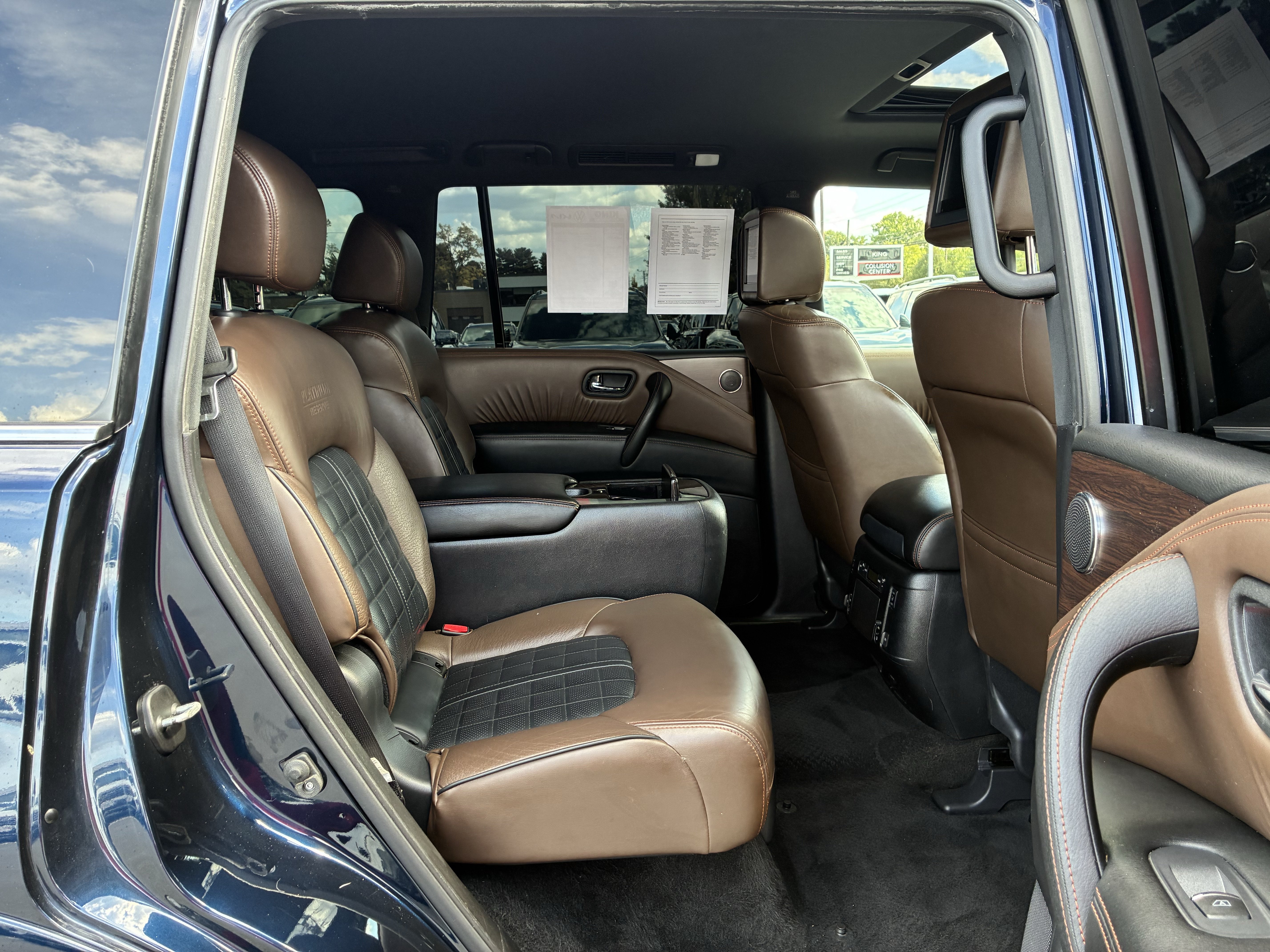 Used 2020 Nissan Armada Platinum w/ Platinum Reserve Package AWD/4WD image 17