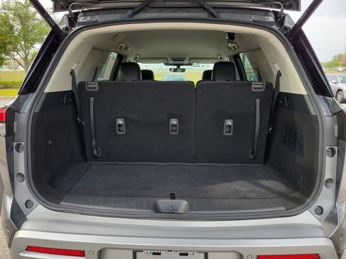 Certified 2024 Nissan Pathfinder SL AWD/4WD image 12
