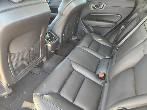 Used 2019 Volvo XC60 T5 Inscription w/ Protection Package Premier image 35