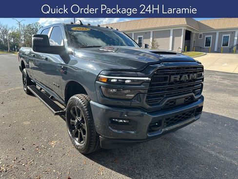 Used 2025 RAM 2500 Laramie w/ Night Edition image 6
