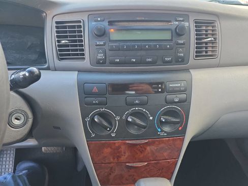 Used 2006 Toyota Corolla LE FWD image 13