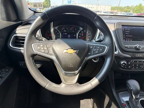 Used 2022 Chevrolet Equinox LT FWD image 14