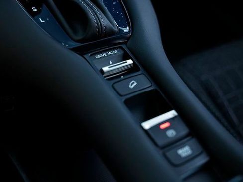 New 2026 Honda HR-V LX image 42