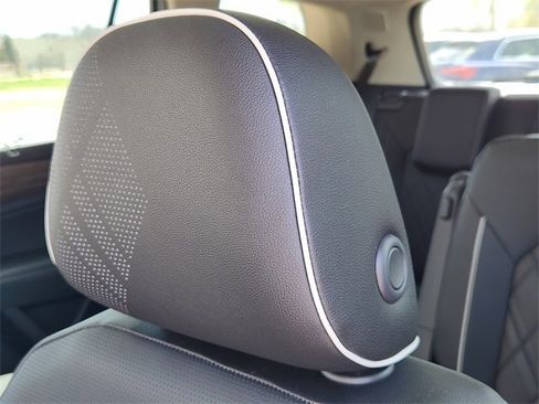 New 2025 Volkswagen Atlas SEL Premium R-Line image 14