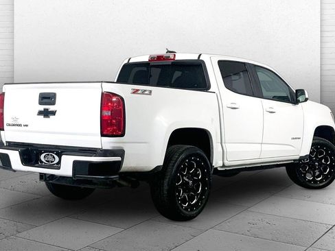 Used 2017 Chevrolet Colorado Z71 RWD image 13