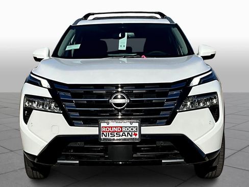 New 2026 Nissan Rogue Platinum w/ Platinum Premium Package image 3