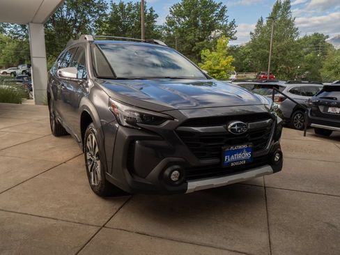 Certified 2025 Subaru Outback Touring w/ Tech Package 3 AWD/4WD image 2