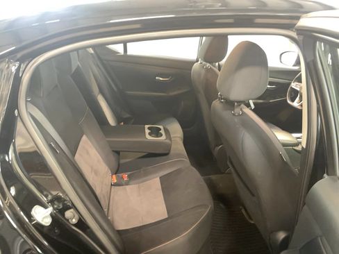 Used 2020 Nissan Sentra SR FWD image 10