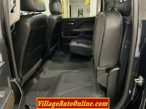 Used 2018 GMC Sierra 3500 Denali w/ Duramax Plus Package AWD/4WD image 29