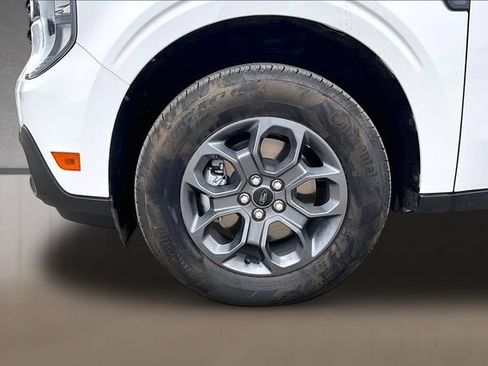 Used 2026 Ford Maverick XLT w/ Equipment Group 301A AWD/4WD image 6