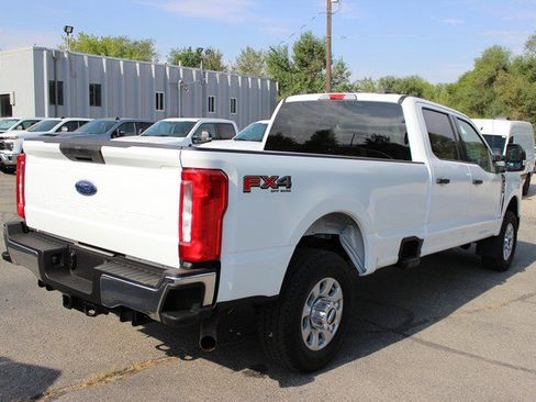 Used 2023 Ford F350 XLT w/ FX4 Off-Road Package AWD/4WD image 14