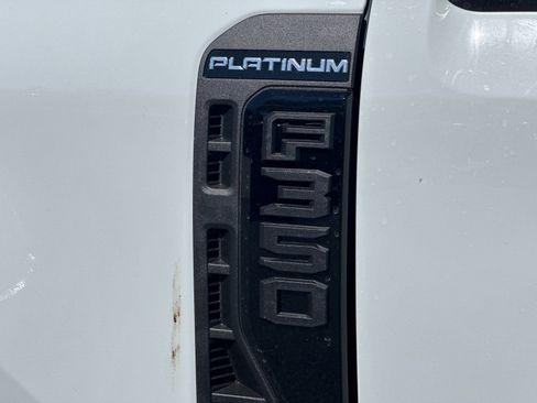 New 2026 Ford F350 Platinum w/ FX4 Off-Road Package image 32