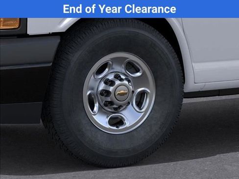 New 2025 Chevrolet Express 2500 Extended w/ Driver Convenience Package image 10