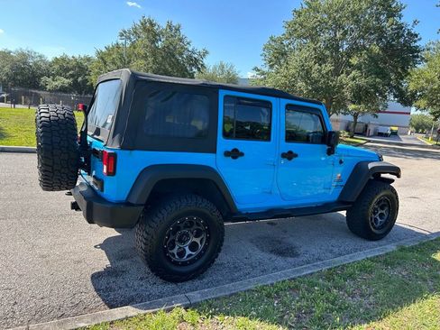 Used 2018 Jeep Wrangler Unlimited Sport S AWD/4WD image 5