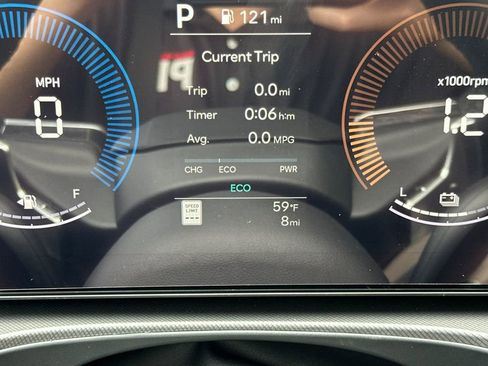 New 2026 Hyundai Santa Fe SE image 23