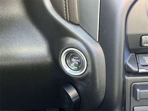 Used 2020 Chevrolet Silverado 2500 LTZ w/ LTZ Premium Package image 16