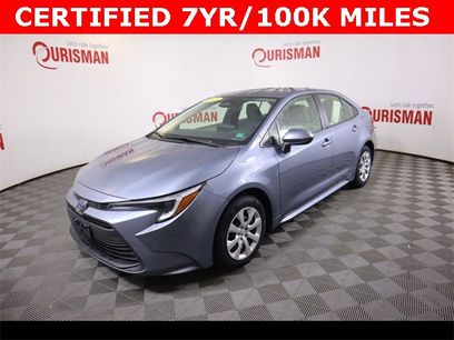 Used 2025 Toyota Corolla LE