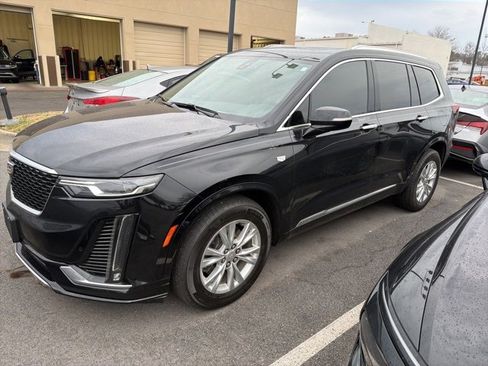 Used 2023 Cadillac XT6 Luxury image 4