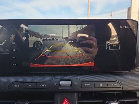 New 2025 Kia K4 GT-Line w/ GT-Line Sunroof Package FWD image 36