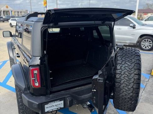 Used 2022 Ford Bronco Outer Banks image 7