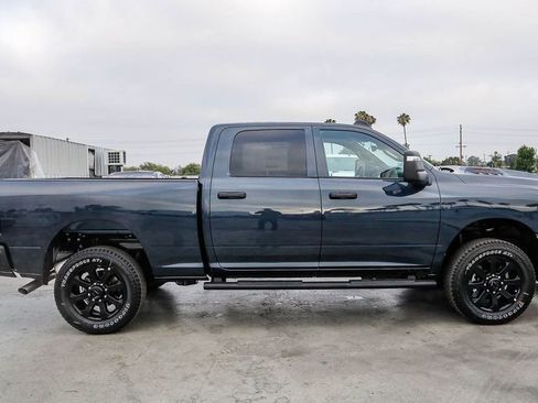New 2026 RAM 2500 Tradesman AWD/4WD image 13