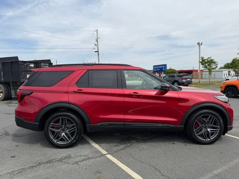 New 2026 Ford Explorer ST w/ Sun And Sound Package AWD/4WD image 2