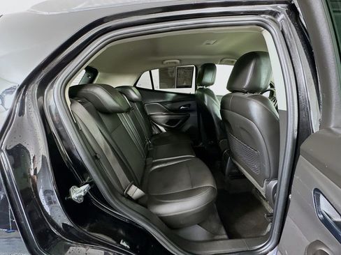 Used 2019 Buick Encore Sport Touring AWD/4WD image 26