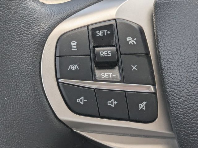 Used 2024 Ford Explorer Limited w/ Limited Technology Package RWD image 28