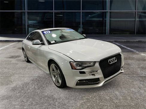 Used 2013 Audi S5 Prestige w/ Prestige Pkg image 2