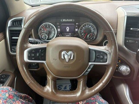 Used 2020 RAM 1500 Laramie AWD/4WD image 24