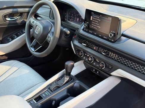 Used 2024 Honda Accord EX image 8