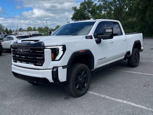 Used 2024 GMC Sierra 2500 AT4 w/ AT4 Premium Plus Package AWD/4WD image 1
