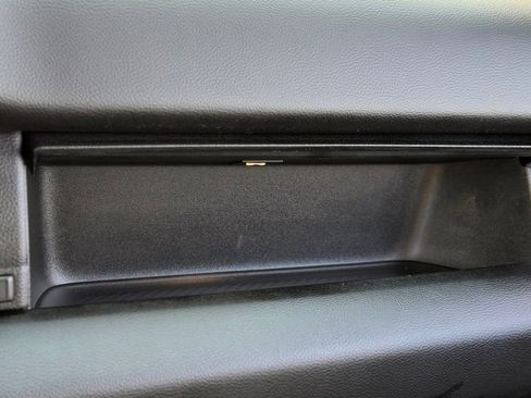 Used 2024 RAM 1500 Big Horn AWD/4WD image 21