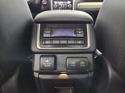 Used 2021 Subaru Ascent Touring AWD/4WD image 36