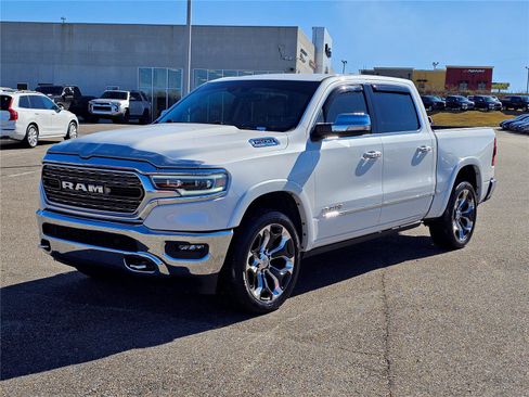 Used 2022 RAM 1500 Limited AWD/4WD image 1
