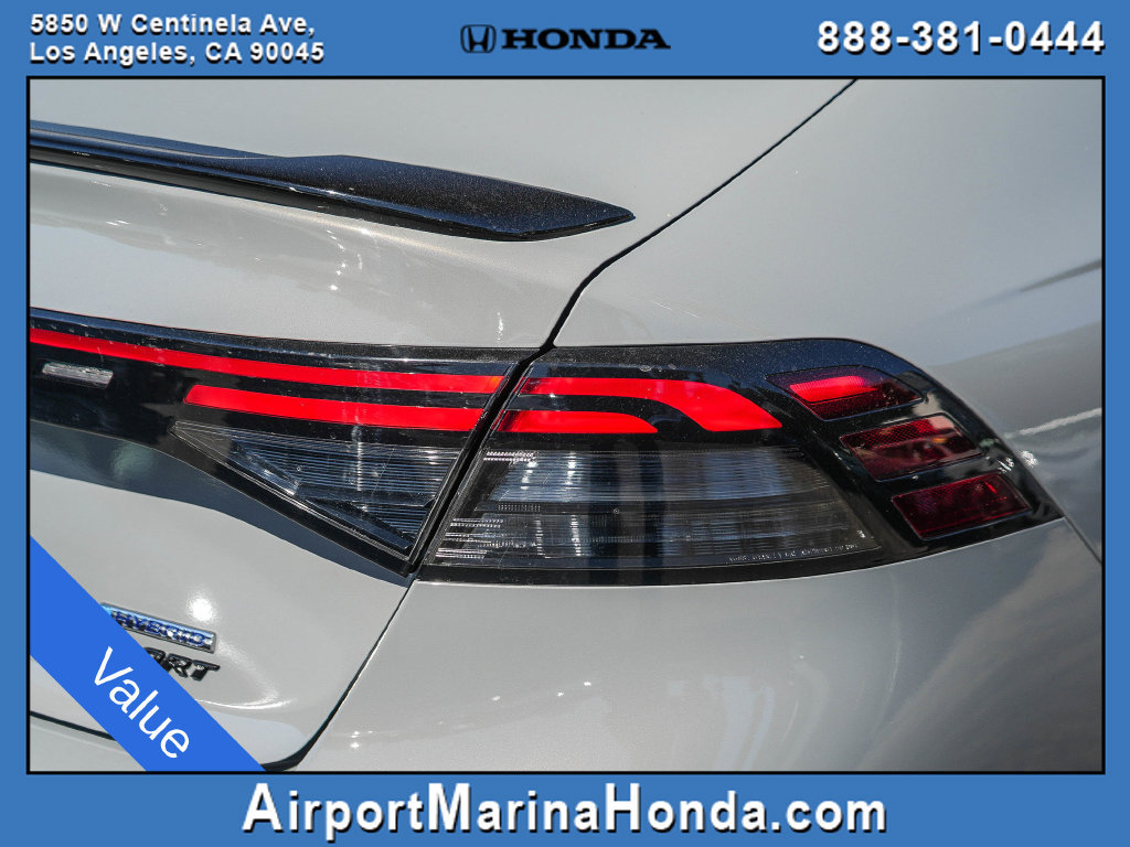 Used 2024 Honda Accord Sport image 11