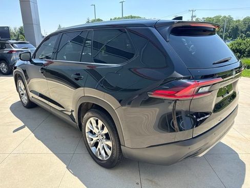 Used 2025 Toyota Grand Highlander AWD Hybrid image 5