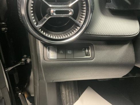 New 2026 Chevrolet Equinox LT w/ Midnight Edition image 11