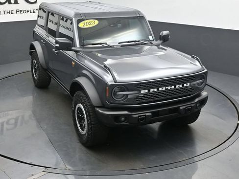 Used 2023 Ford Bronco Badlands AWD/4WD image 65