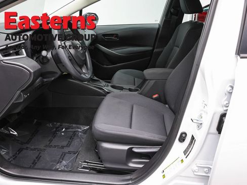 Used 2026 Toyota Corolla LE FWD image 13