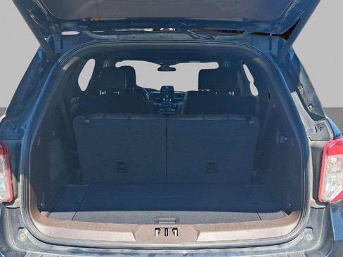Used 2022 Ford Explorer King Ranch w/ Premium Technology Package AWD/4WD image 15
