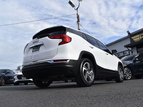 Used 2019 GMC Terrain SLT w/ Preferred Package image 7
