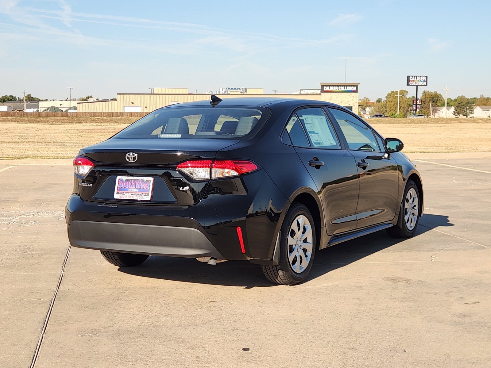 New 2027 Toyota Corolla LE FWD image 5